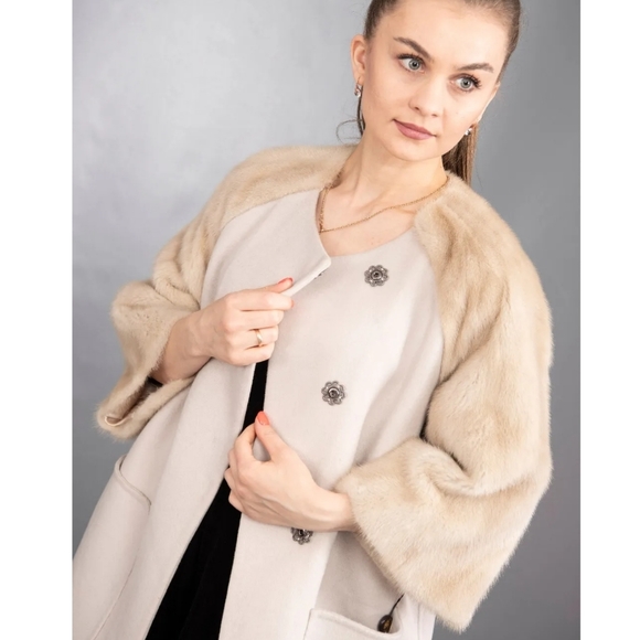 Mink cashmere coat - Picture 6 of 6